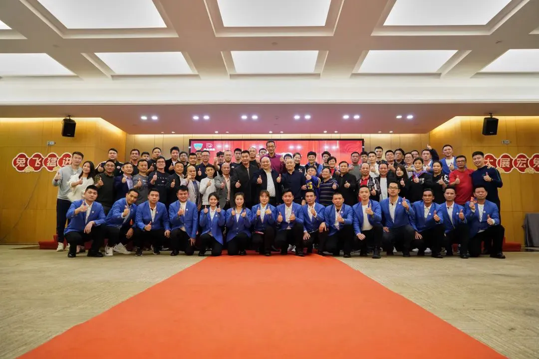为什么大前锋在比赛中需要特别的体能训练?_1